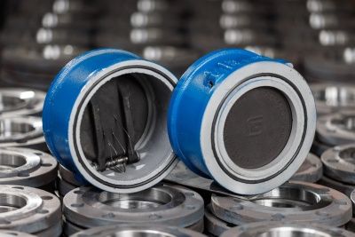 Клапан обратный (межфланцевый чугунный ) В Новокузнецке